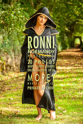 Ronni Normandy nude photography of nude models